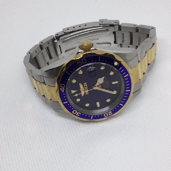 Invicta Men's Watch: Gold & Silver with Blue Face - Model 8935 - Picture 7 of 7